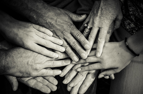 hands